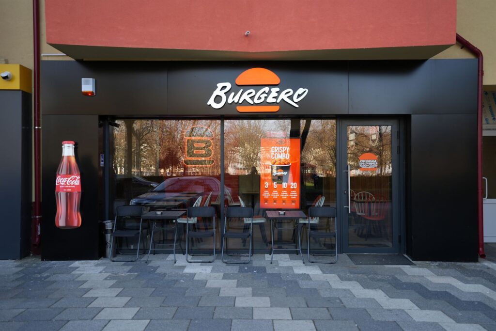 Burgero Fetești – interior local